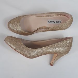 Steve Madden P-Page Gold Sparkle Pump Heel Sz 7